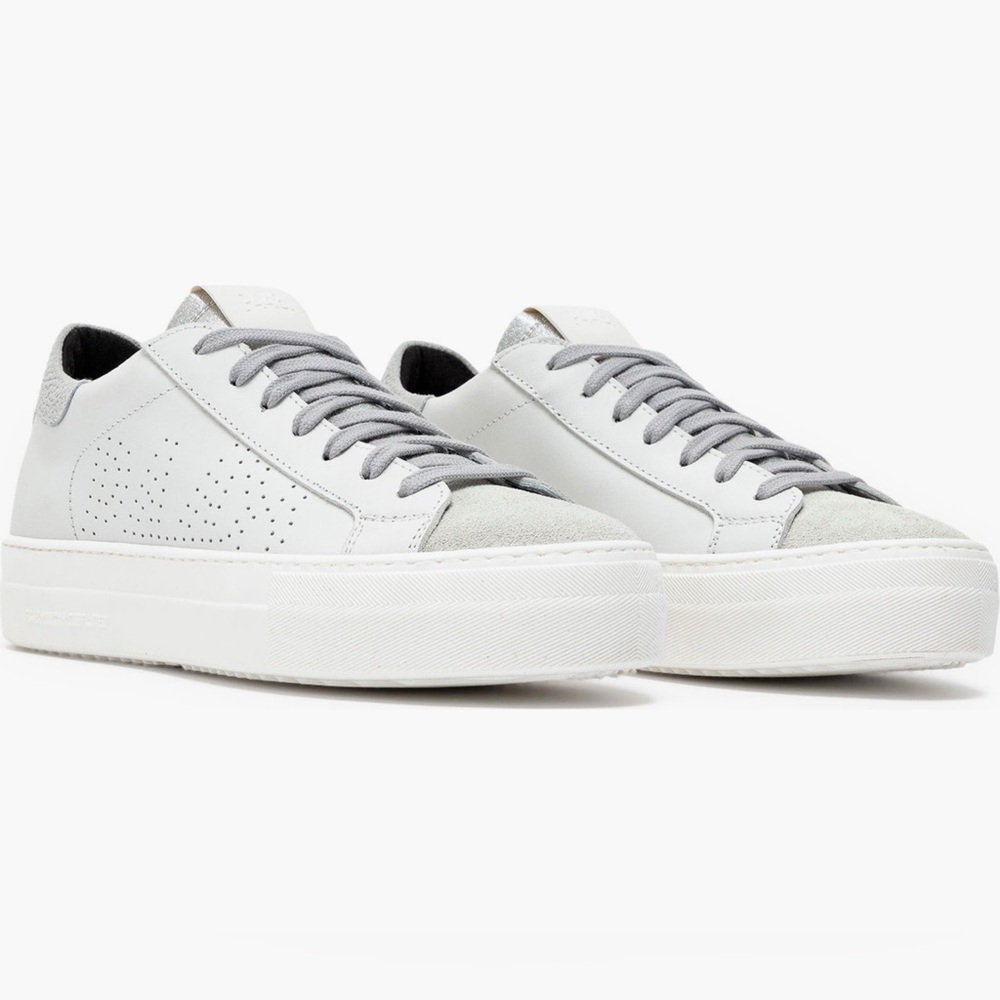 P448 Thea Sneaker size 8.5. New!